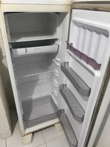 Geladeira - Usado com defeito