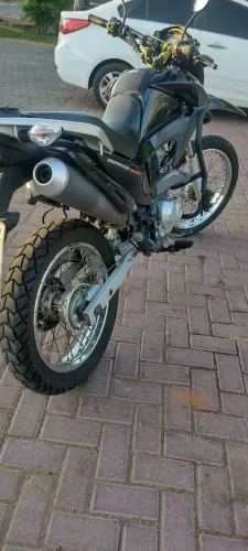 Vende se moto Bros 160, ano 2016