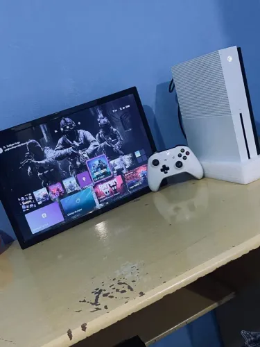 XBOX ONE S 1TB+ PC GAMER TROCO POR PS4 PRO OU XBOX ONE X/SERIES S