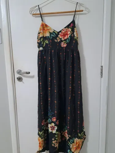 Vestido midi floral elisa farm