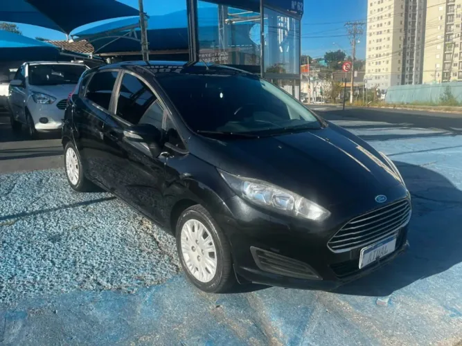 Ford Fiesta 1.6 16V Flex Mec. 5P 2017