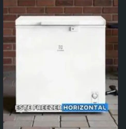 Vende se um freezer Eletrolux 198 litros