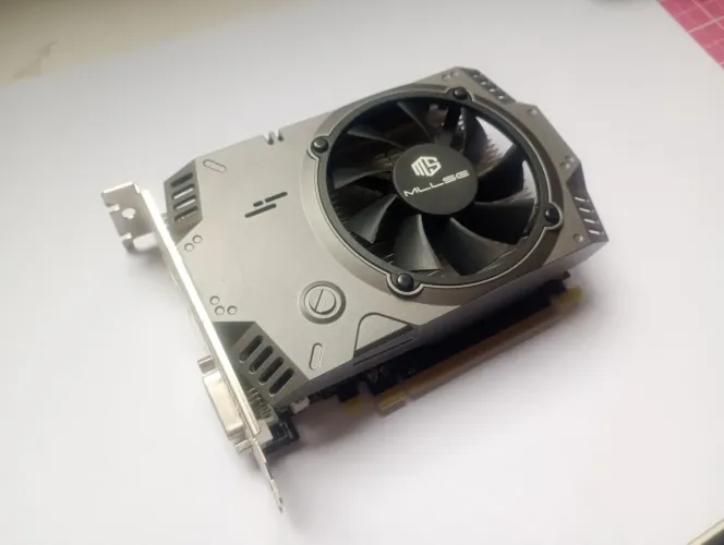 Placa de vídeo MLLSE Radeon RX 550 4GB GDDR5
