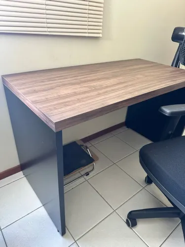 Mesa de Escritório/Home Office em MDF 1,20 m