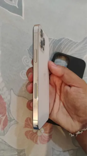 iPhone 12 Pro branco