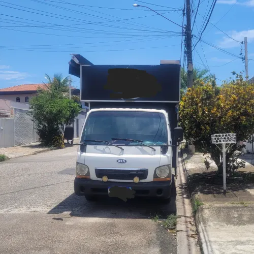 Kia Motors Bongo K-2700 2.7 4x2/4x4 Diesel 2004