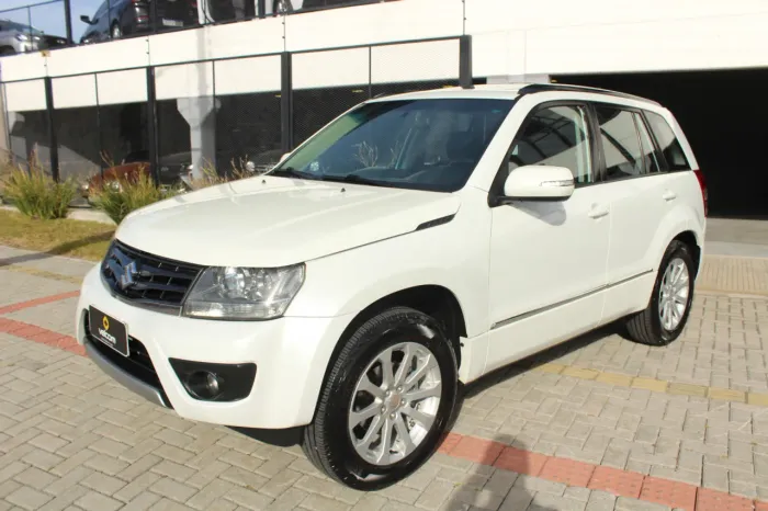 Suzuki Grand Vitara 2.0 16V 4x2/4x4 5P Aut. 2014