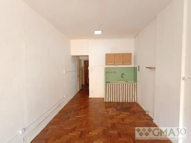 Kitnet / Conjugado em Centro - Rio de Janeiro
