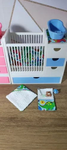 Berço para bebê da Barbie menino,mini Brands zuru
