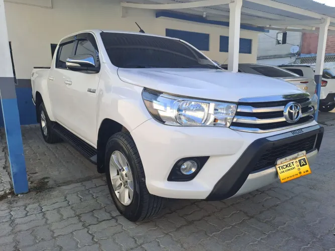 Toyota Hilux CD SRV 4X4 2.8 TDI Diesel Aut. 2017