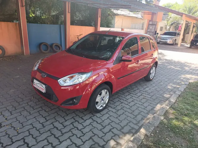 Ford Fiesta Hatch 1.6 8V 2011 Completo Aceito troca e Financio 