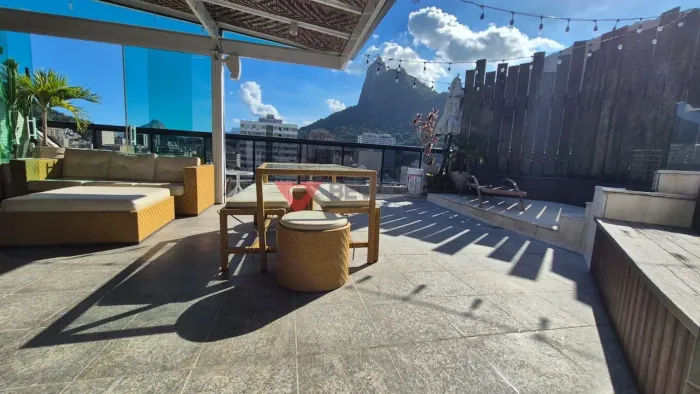 Cobertura à venda em Botafogo RJ: 260m², 3 quartos, 3 vagas