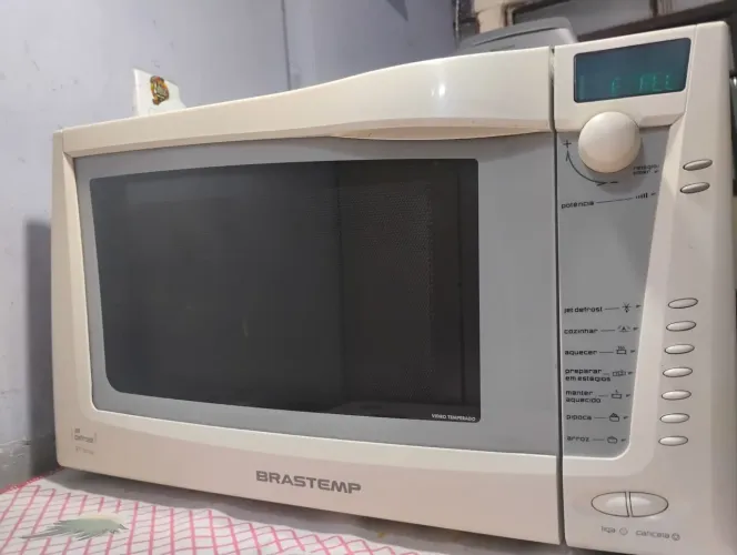 Microondas Brastemp 34 litros 