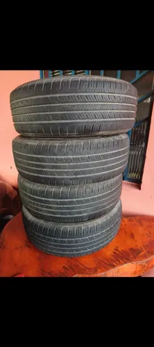 Pneu usado aro 15