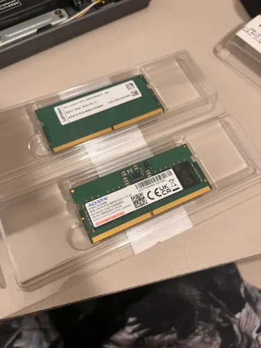 Kit Memória RAM 16GB (2x8GB) DDR5 5600MHz ADATA para Notebook - Original Lenovo (Novo)