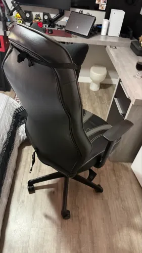 Cadeira Gamer Redragon Metis C102 com Pistão Novo