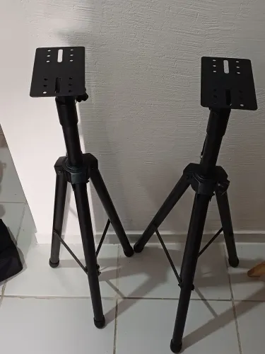 Suporte para monitores de áudio Arcano