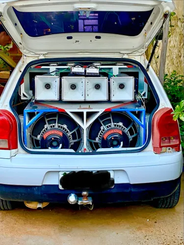Som automotivo