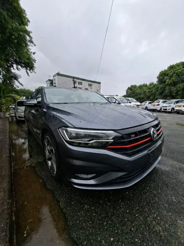 Volkswagen Jetta Comfort. 250 TSI 1.4 Flex 16V Aut. 2018