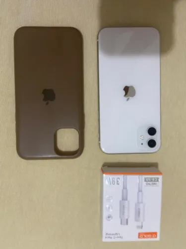 iPhone 11 128 GB - Funcionando Perfeitamente - VALOR NEGOCIÁVEL