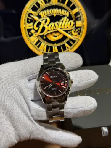 Relógio automático Bulova Surveyor 39mm 98bk92