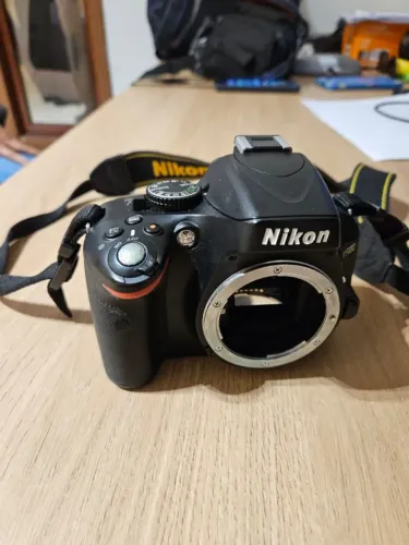 Câmera Nikon D5100