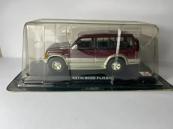Mitsubishi Pajero 1:43 Auto Collection Edição 47 - Lacrada