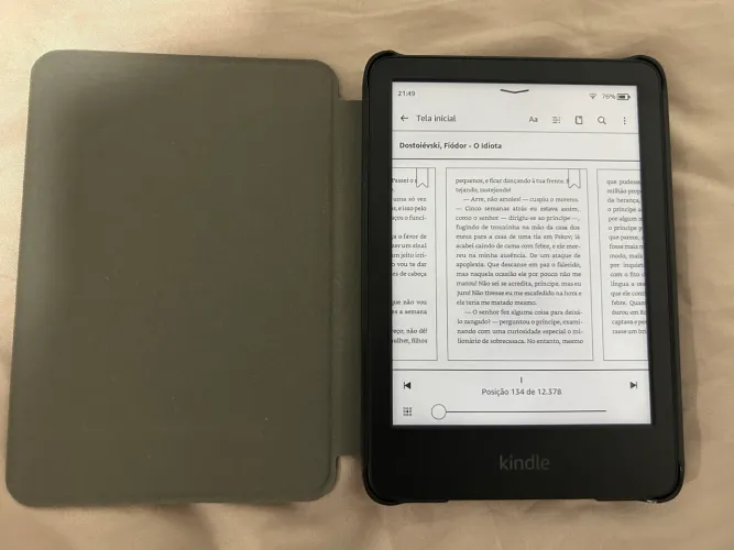 Kindle versão 2024 na caixa 