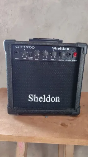Amplificador Sheldon GT1200 semi novo em excelente condições