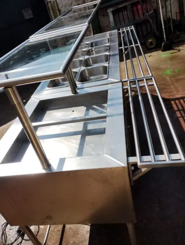 Buffet aquecido de inox