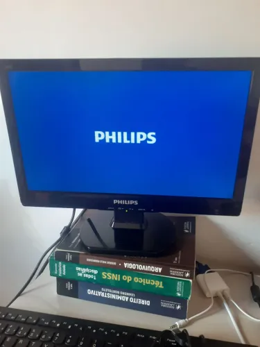 Monitor de computador Philips 14" + brindes