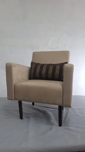 Poltrona decorativa 
