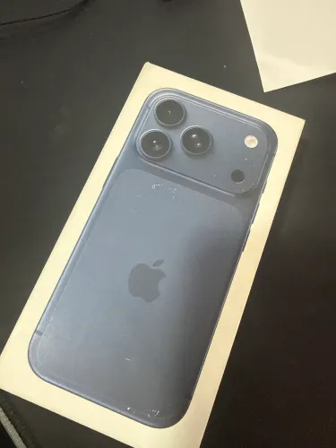 iPhone 17 pro 256gb deep blue Lacrado