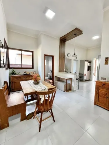 Chácara com 3 dormitórios à venda, 500 m² por R$ 1.200.000,00 - Parque Ana Helena - Jaguar