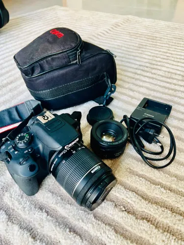 Camera Canon T5i com lende 50mm