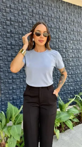 T-shirts femininas
