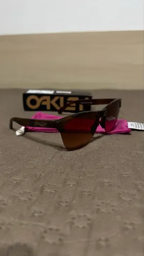 Óculos Oakley Frogskins Lite