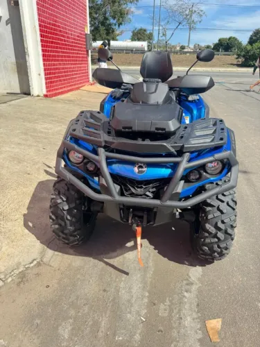 QUADRICICLO CAN AM OUTLANDER MAX LIMITED 1000