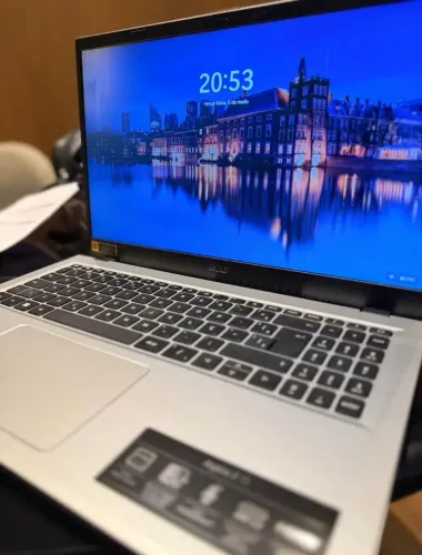 Notebook Acer i3 10° geração 
