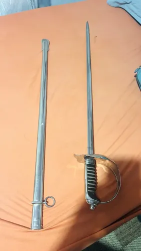 Vendo espada de banda marcial com bainha