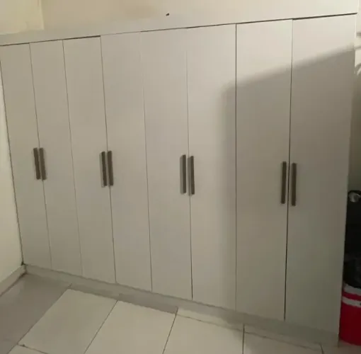 Guarda Roupa 8 portas com 4 gavetas