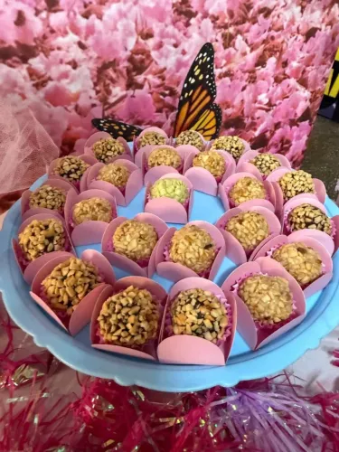 CENTO DE DOCES PARA FESTA