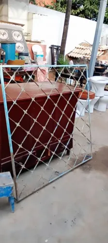 Vendo essa janela e a grade