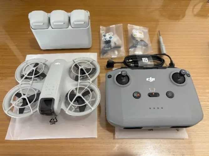 Drone DJI Neo Fly More Combo 3 Baterias