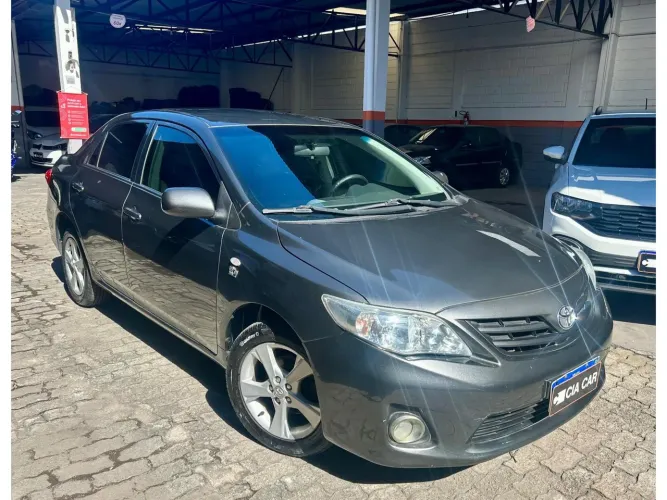 Toyota Corolla GLI 1.8 Flex 16V Aut. 2014