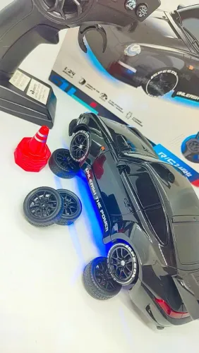 Carrinho de Controle Remoto Drift 4x4 