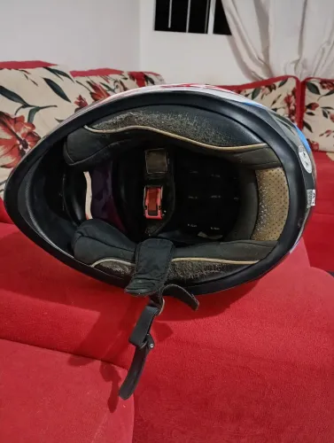 Vendo capacete ls2