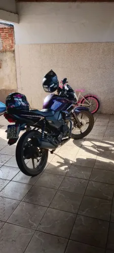 Vendo fazer 150 Roxa