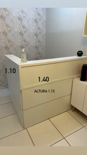 Balcão recepção 
