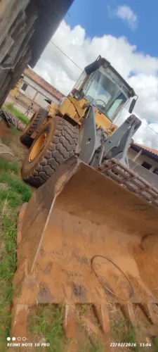 PÁ CARREGADEIRA VOLVO L90
